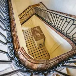 Le Carme De Paris